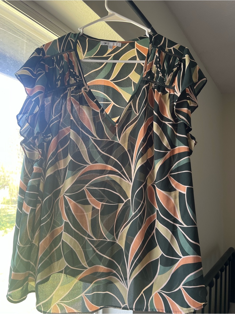 DR2 Green and Peach Leaf-Print V-Neck Flutter Sleeve Blouse